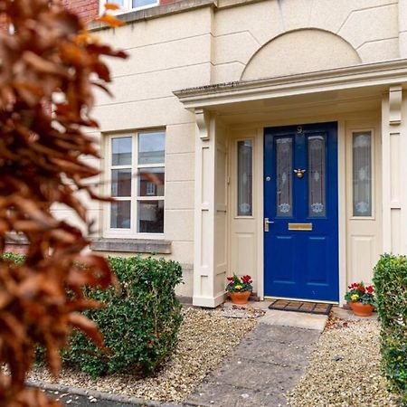 Burlington Place, Shrewsbury. 2 Bedroom, Private Parking, 5 Minutes From Town Exterior photo